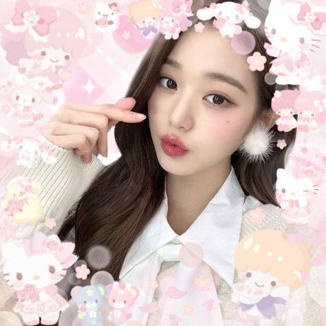 Ive Stickers, Mail Stickers Kpop, Card Wonyoung, Avatar Tiktok, Kpop Stickers Printable, Wonyoung Photo, Pfps Pink, Kpop Mail Sticker, Kpop Mailing Stickers