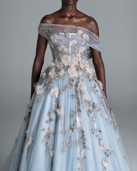 Paolo Sebastian on Instagram: “The Passage of Spring • PSS/S2010 – Ball gown with asymmetrical neckline and three-dimensional floral embroidery • Image by @simoncecere…” Summer Couture, Floral Ball Gown, Paolo Sebastian, Tulle Balls, Collection Couture, Prom Dress Evening, The Passage, Lace Prom Dress, Tulle Ball Gown