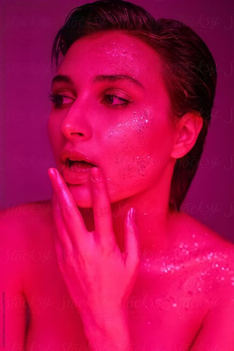 Pink Lighting Portrait, Pink Monochrome Photoshoot, Pink Light Photography, Pink Lighting Photography, Pink Light Photoshoot, Pink Lights Aesthetic, Pink Light Aesthetic, Pink Portrait Photography, Personality Photos