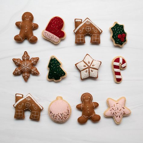 Felt Gingerbread Cookies – Benzie Design Ornaments Tree Diy, Easy Holiday Ornaments, Felt Cookies Pattern, Easy Diy Felt Ornaments, Felt Gingerbread Ornaments Free Pattern, Felt Christmas Food, Felt Embroidered Christmas Ornaments, Gingerbread Cookies Ideas, Felt Embroidery Ornaments