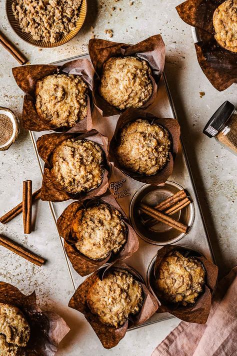 Strussel Muffins, Cinnamon Streusel Muffins, Breakfast Cafe, Cinnamon Streusel, Streusel Muffins, Muffin Streusel, Cinnamon Muffins, Muffin Batter, Streusel Topping