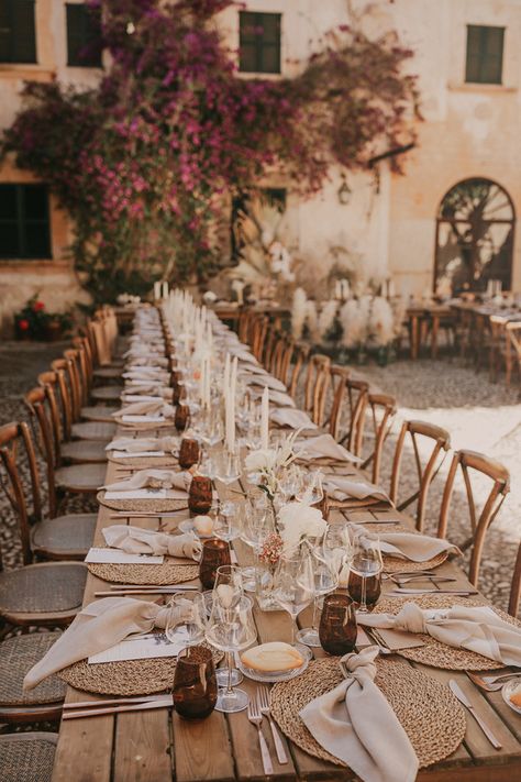 Low-Key Lovers Will Obsess Over This Bohemian Mallorca Wedding at Fangar | Junebug Weddings Natural Boho Wedding Decor, Low Key Elegant Wedding, Bohemian Elegant Wedding, Bohemian Style Wedding Decorations, Wicker Wedding Decor, Minimal Boho Wedding, Ecuador Wedding, Boho Elegant Wedding, Wicker Accents