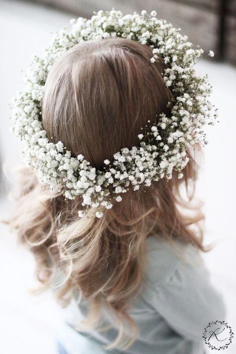 Baby Breath Flower Crown, Bohemian Chic Weddings, Flower Crown Bridesmaid, Flower Girl Crown, Babies Breath, France Wedding, Baby's Breath, Bridesmaid Flowers, Winery Weddings