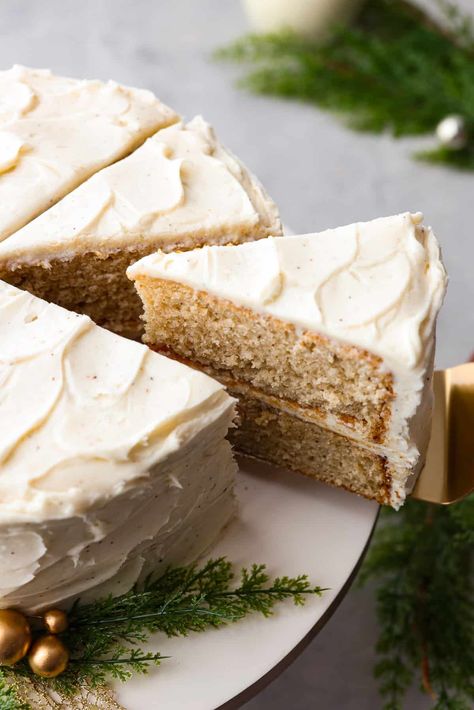 Eggnog Cake Eggnog Coffee Cake, Eggnog Bread Recipe, Eggnog Pound Cake, Eggnog Cake Recipe, Eggnog Buttercream, Seasonal Cakes, Eggnog Recipes, Eggnog Cake, Creamy Eggnog