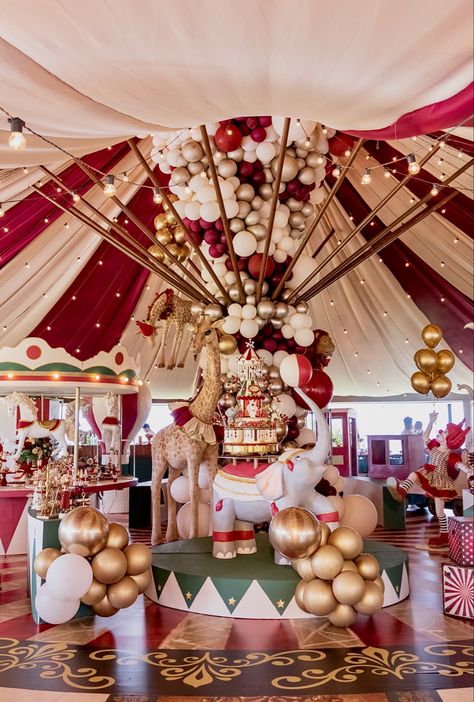 Carnival Birthday Decorations, Carousel Party Ideas, Christmas Circus Theme, Three Ring Circus Birthday Party, Candyland Party Theme, Christmas Circus, Carnival Birthday Theme, Christmas Carousel, Butterfly Garden Party