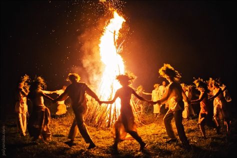 Fairytale Lover, Slavic Mythology, Wicker Man, Traditional Witchcraft, Witch Magic, Season Of The Witch, Beltane, Summer Solstice, Book Inspiration