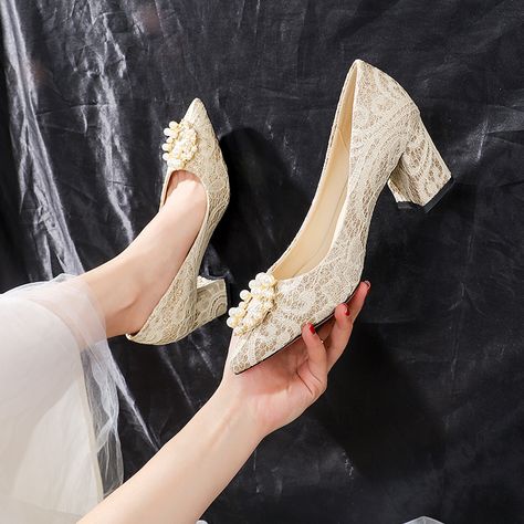 Kasut Kahwin, Kasut Pengantin, Fashion And Beauty Tips, Fancy Jewelry, Dream Shoes, Prom Dresses Long, Wedding Shoes, Wedding Shoe, Dream Wedding