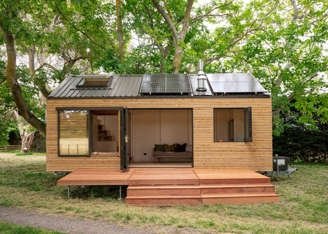 Solar-powered tiny home by Le Workshop featuring one of our Bach Kits. Solar Power Kits, Diy Solar Panel, Coffee Business, Off Grid Solar, Smart Home Design, Solar House, Solar Installation, Solar Panel Installation, Diy Solar