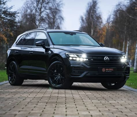 Vw Taos, Tiguan R Line, Classic Beetle, Tiguan R, Volkswagen Cars, 5 Year Plan, Luxury Vehicle, Volkswagen Car, Mid Size Suv