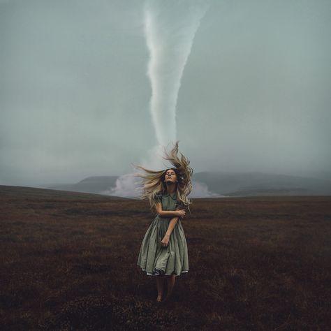 Rosie Hardy, Art Photography Portrait, Self Portrait Photography, Conceptual Photography, Henry Ford, Foto Art, Editing Tutorials, Arte Fantasy, Tornado