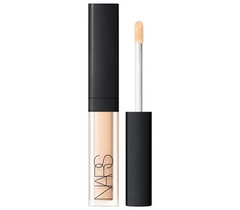 Check out this product at Sephora.com - NARS Radiant Creamy Concealer - Affogato Concealer Nars, Nars Concealer, Radiant Creamy Concealer, Travel Size Makeup, Hide Dark Circles, Nars Radiant Creamy Concealer, Concealer Shades, Natural Skin Tone, How To Apply Concealer