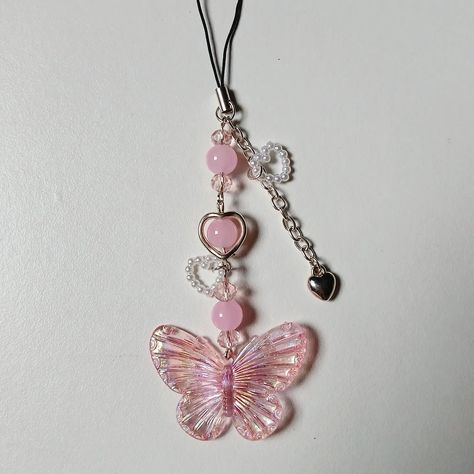 Butterfly Coquette phone charm🩷🎀 Color Options: pink. Price: 130₹ + shipping. Customization available🥀✨️ #phonecharm #handmade #handmadejewelry #smallbusiness #connection #communitylove #favaudience #instaengagement #jewelsknot #aesthetic #ａｅｓｔｈｅｔｉｃ #inpiration Butterfly Aesthetic, Traditional Necklace, Diy Jewelry Earrings, Bracelet Inspo, Pink Charm, Beads Ideas, Strap Phone, Pretty Iphone Cases, Dream Business