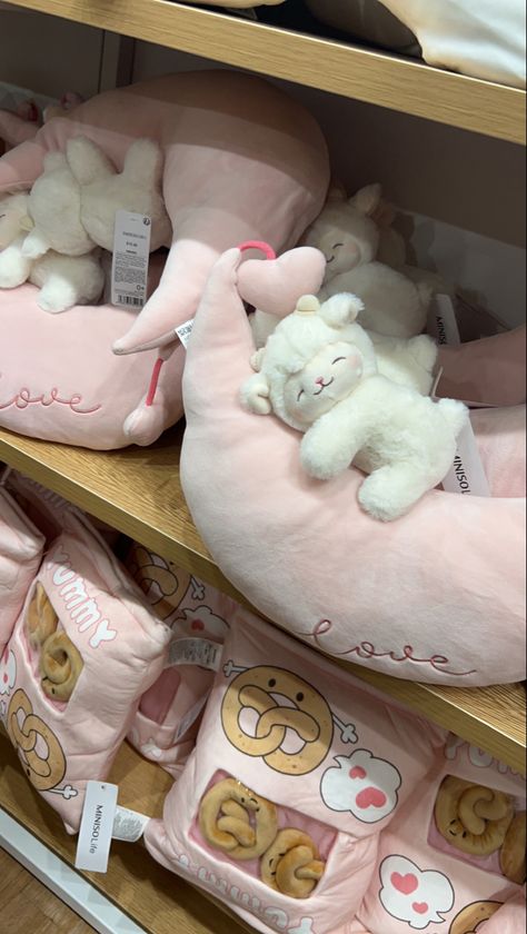 #miniso #plushies #animals #sheep #sheeps #stuffedanimal #plushy Miniso Cute Stuff, Miniso Stuff Toys, Soft Toys Aesthetic, Sheep Plushies, Miniso Plush, Miniso Plushies, Plushies Animals, Sheep Plush, Cute Squishies