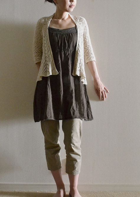 Love this layered look and all the pieced in the outfit. Layered Linen Clothes, Basic Layering Outfits, Layered Boho Outfit, Lagenlook Tunic For Layering With Relaxed Fit, Casual Linen T-shirt For Layering, Linen Lagenlook Outerwear For Layering, Summer Layers Outfit, Fall Layering Lagenlook Cardigan, Layers Outfit