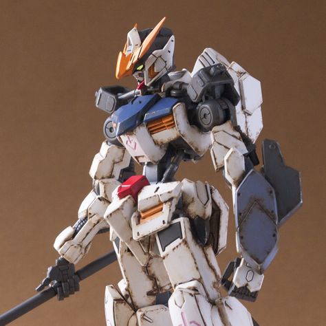 HG 1/144 Gundam Barbatos Heavy Weathered: Good Paint Job. Photo Review No.10 Hi Res Images, Info | GUNJAP Barbatos Gundam, Gundam Ibo, Gundam Barbatos, Gundam Iron Blooded Orphans, Gundam Exia, Gundam Astray, Mecha Suit, Gundam Mobile Suit, Gundam Wallpapers