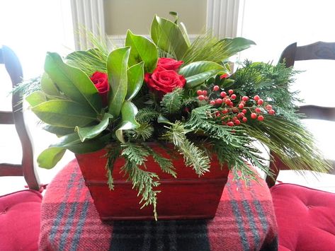 Three Pixie Lane: Gifts Wooden Flower Boxes, Navidad Natural, Sympathy Gift Baskets, Holiday Bouquet, Christmas Cabin, Thanksgiving Flowers, Christmas Flower Arrangements, Christmas Plants, Christmas Floral Arrangements