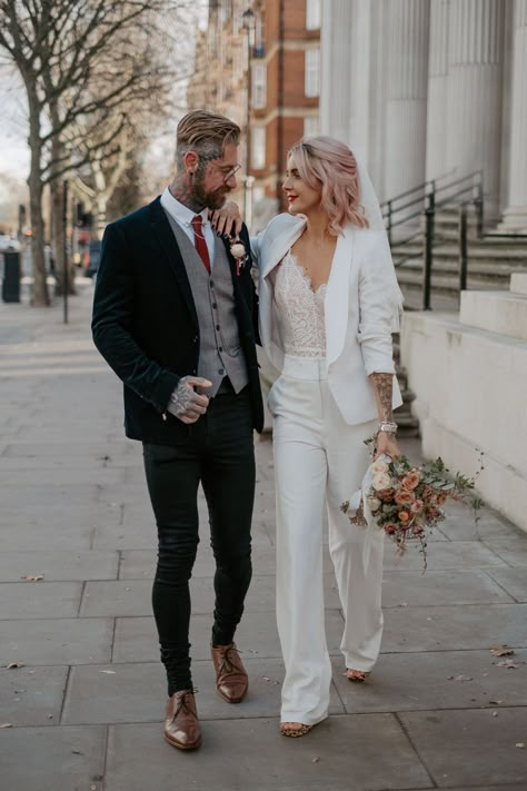 Bride in Wedding Suit with Lace Body and Blush Flower Bouquet Wedding Suits For Bride, Casual Wedding Outfit, Casual Bride, Bridal Suit, Bride Suit, Women Suits Wedding, Wedding Couture, Alternative Wedding Dresses, Alternative Bridal