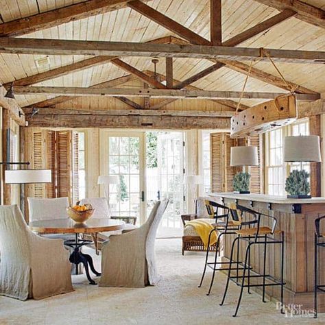 30 Stunning interior living spaces with exposed ceiling trusses Spanish Ceiling, Lighting Over Table, Country Bar Stools, Beams Ceiling, Rustic Beams, Kitchen Lighting Over Table, Exposed Trusses, Exposed Beams Ceiling, Best Kitchen Lighting