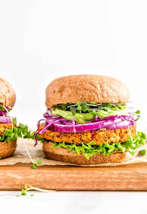 Whole Food Plant Based Burgers - Monkey and Me Kitchen Adventures Sweet Potato Burger, Vegan Bean Burger, Potato Burger, Monkey And Me Kitchen Adventures, Monkey And Me, Sweet Potato Burgers, Vegan Burger Recipe, Chickpea Burger, Lentil Burgers