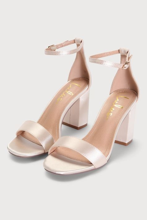 Heels For Champagne Dress, Tan Bridesmaid Shoes, Hoco Heels White, Bridesmaid Shoes For Long Dresses Heels, Hoco High Heels, Simple Wedding Heels, Sweet 16 Heels, Shoes For Homecoming, School Dance Shoes