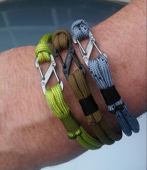 Paracord Bracelet Designs, Paracord Projects Diy, Bike Jewelry, Paracord Bracelet Patterns, Paracord Armband, Paracord Bracelet Tutorial, Paracord Braids, A Loaf Of Bread, Paracord Bracelet Diy