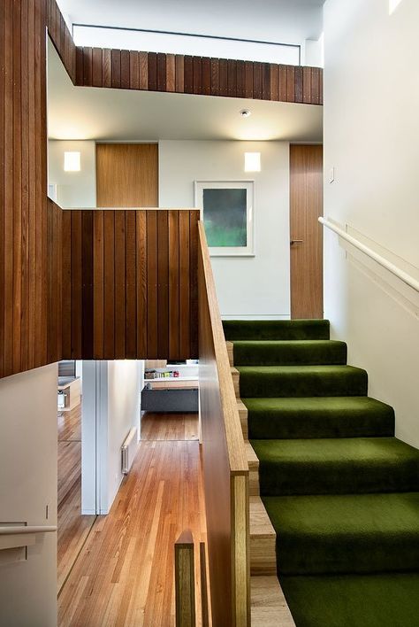 Green stair treads Seaview House, Wc Decoration, Sea View House, Beautiful Stairs, Wellington New Zealand, Wooden Stairs, Wood Stairs, Interior Stairs, Green Carpet