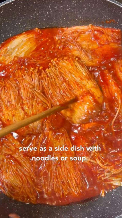 Asian Food Recipes Chicken, Spicy Enoki Mushrooms, Healthy Recipes Lunch, Salmon Recipes Healthy, Asian Food Recipes, Food Salmon, Colombian Cuisine, Recipes Healthy Snacks, Food Soup