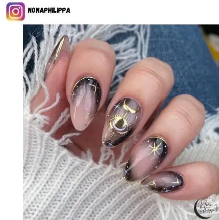 Moon Phase Nails, Sun And Moon Nail Art, Nails Luna, Tarot Nails, Spiritual Nails, Celestial Nails, Moon Nail Art, Black And Gold Nails, Nails Spooky