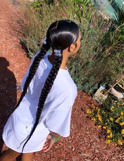 Weave Ponytail Hairstyles, Sleek Ponytail Hairstyles, Slicked Back Hair, Girls Hairstyles Braids, Natural Hair Styles Easy, Hair Ponytail Styles, Hair Ponytail, African Braids Hairstyles, Braided Hairstyles For Black Women