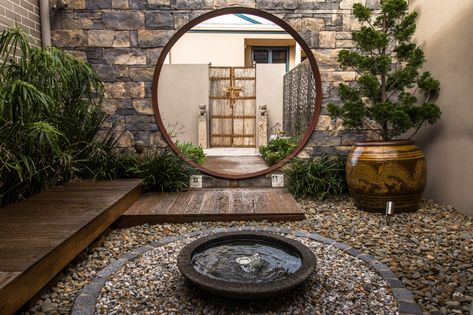 Japanese Courtyard, Landscape Design Architecture, Balinese Style, Japanese Garden Landscape, Mini Zen Garden, Coastal Garden, Zen Garden Design, Asian Landscape, China Garden