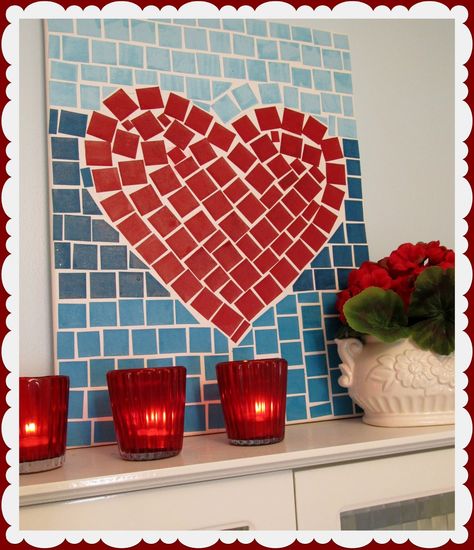 Heart Mosaic made out of paper squares, artist canvas and Mod Podge(or glue). Creative Upcycling, Mosaic Heart, Paper Mosaic, Valentines Art, School Art Projects, Mosaic Projects, St Valentin, Valentine Day Crafts, Elementary Art