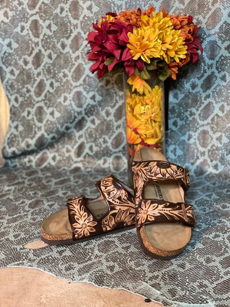 One of a kind handmade handtooled custom Sheridan Floral Birkenstock sandals. Hermann Oak Leather Design choice and colors can be changed Birkenstock Sandals, Natural Colors, Leather Design, Floral Designs, Hand Tools, Birkenstock, Womens Sandals, Sandals, Floral