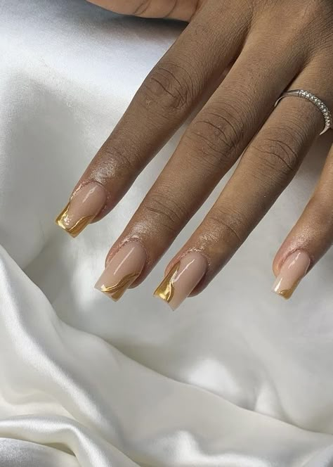 Gold Details Nails, French Tip With Gold Design, Square Gold Nails, Gold Line Nail Design, Gold Nails Square, Gold Square Nails, Gold Design Nails, Nude French Tip, Acrylic Nail Designs Classy