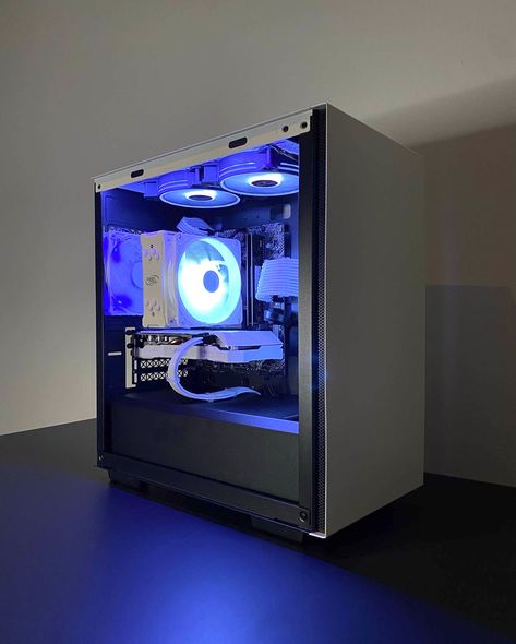 Inspiration for your next PC Build! Here is a white budget build with a RTX 2060! White Gaming Pc, Pc Builds, Gaming Pc Build, Pc Build, Gaming Pc, Video Games, Gaming, Building, White