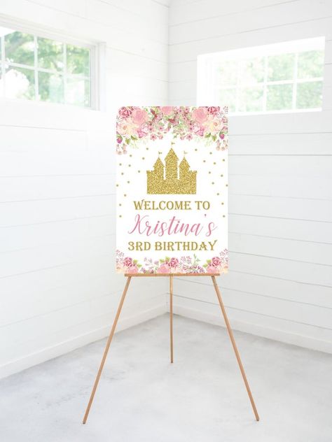 Castle Birthday Party, Welcome Sign Birthday, Foam Board Sign, Castle Birthday, Prince Baby Shower Invitations, Wall Paper Iphone, Luau Party Decorations, Princess Theme Birthday, Princess Theme Birthday Party