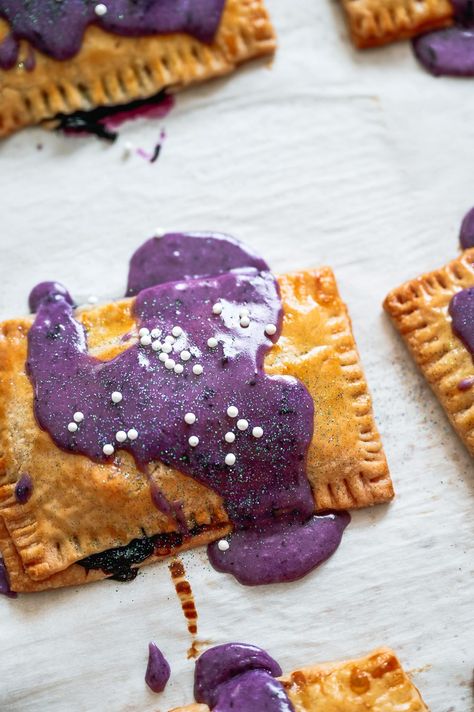 Homemade Blueberry Pop Tarts, Blueberry Poptart, Blueberry Pop Tarts, Homemade Poptarts, Blueberry Jam, Breakfast Pastries, Sauce Pot, Flaky Pastry, Pie Dough