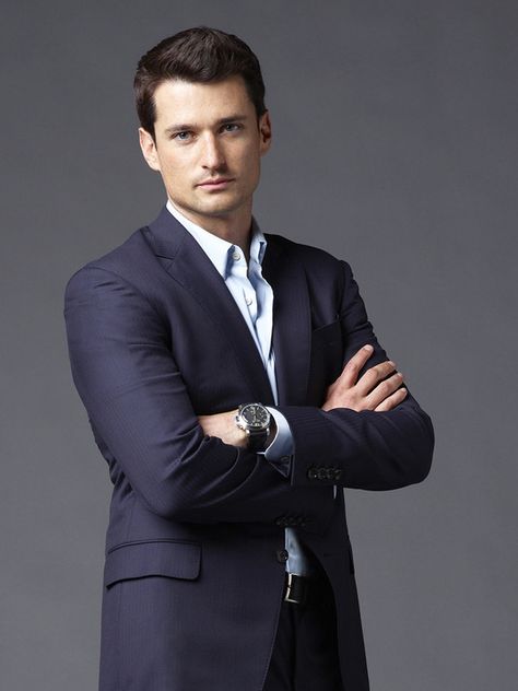 Wes Brown ~ Julian Bowers #Deception Wes Brown, Victor Webster, Dear Future Husband, Dapper Men, Watch Full Episodes, Handsome Actors, Tv Shows Online, Good Looking Men, Full Episodes