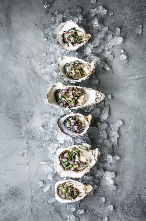 Mignonette Recipe, Fish Food Photography, Oyster Recipes, Chicago Food, Food Photography Tips, Food Photographer, Food Photography Styling, Seafood Dishes, Photographing Food