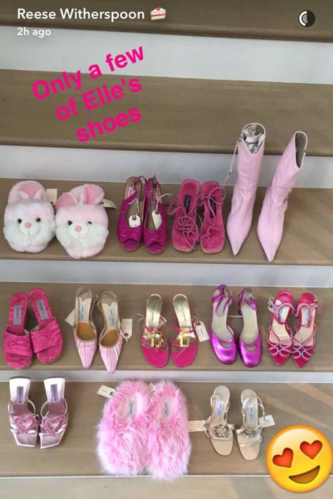 Legally Blonde outfits: Reese Witherspoon Snapchats | Glamour UK Legally Blonde Outfits, Blonde Outfits, Woods Outfit, Elle Shoes, Blonde Aesthetic, Bunny Slippers, Glamour Uk, Elle Woods, Wood Shoes