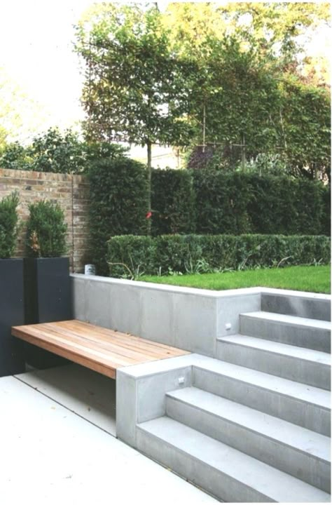 Stairs To Pool Area, Step Down Pool Area, L Shaped Terrace, Sloped Backyard, Garden Stairs, Back Garden Design, Sloped Garden, Garden Steps, Patio Garden Design