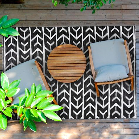 PLAYA RUG Reversible Rugs Indoor/Outdoor Recycled Plastic Floor Mat/Rug - Weather, Water, Stain, Fade and UV Resistant - Amsterdam- Black & White (6'x9') Plastic Floor Mat, Backyard Vibes, Camping Rug, Plastic Rug, Outdoor Floor Mats, Rugs Outdoor, Balcony Patio, Rugs And Mats, Rug Stain