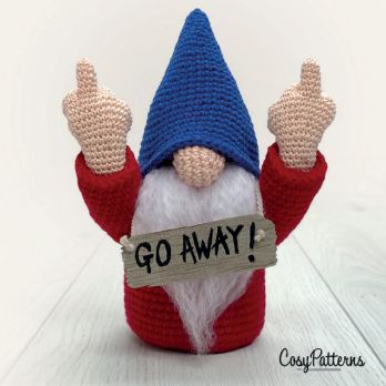 Crochet Gnomes Pattern Free, Crochet Gnomes, Gnome Crochet Pattern, Magic Ring Crochet, Gnome Crochet, Funny Gnomes, Gnome Gift, Crochet Humor, Gnome Patterns