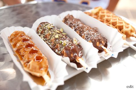 Where do I get this waffle stick maker - didn't know it existed 5 minutes ago, but I need one! Waffles On A Stick, Waffle Sticks, Waffle Iron Recipes, On A Stick, Fair Food Recipes, Waffle Recipes, A Stick, Bagels, Fun Desserts