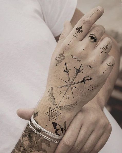 Be individual and creative with the 50+ hand tattoos we've collected. Don't waste your time on additional research, we've done it for you. Men's Hand Tattoos, Herren Hand Tattoos, Hand And Finger Tattoos, Men Tattoos, Wrist Tattoos For Guys, Muster Tattoos, Geometric Tattoo Design, Small Hand Tattoos, Modern Tattoos