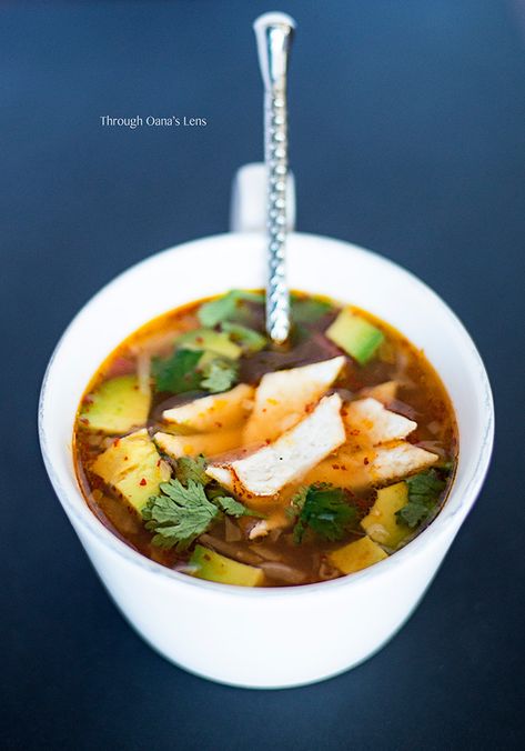 Caldo Tlalpeno, Ponche Recipe, Mexican Caldo, Soup Potato, Soup Pumpkin, Cup Recipes, Spicy Chicken Soup, Mexican Soup, Delicious Soup Recipes