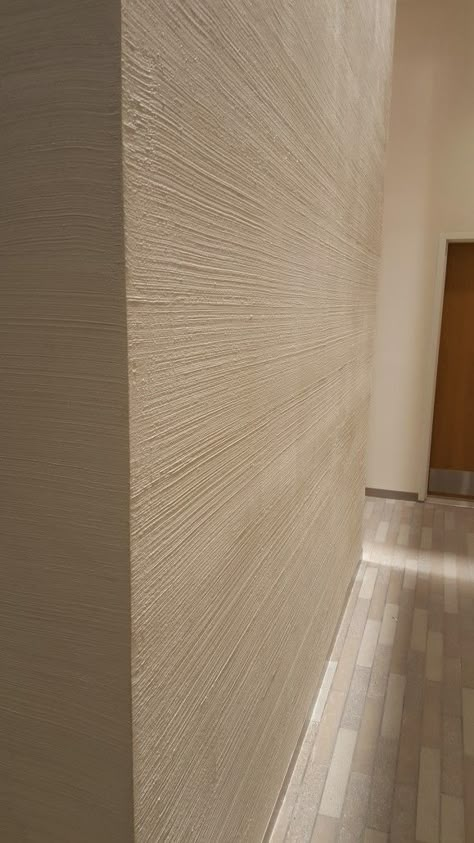 Stucco Wall Art, Stucco Wall Design, Plaster Wall Interior Design, Comb Wall Texture, Plaster Wall Texture Ideas, Textured Wall Covering, Raked Plaster Walls, Stucco Paint Texture, Stucco Walls Interior