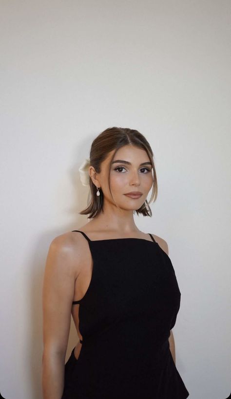 Formal Hairstyles For Short Hair, Nepo Baby, Olivia Jade, Chic Short Hair, Haircuts For Medium Length Hair, Layered Haircuts For Medium Hair, Hair Inspiration Short, Hairstyles For Layered Hair, Hair Arrange