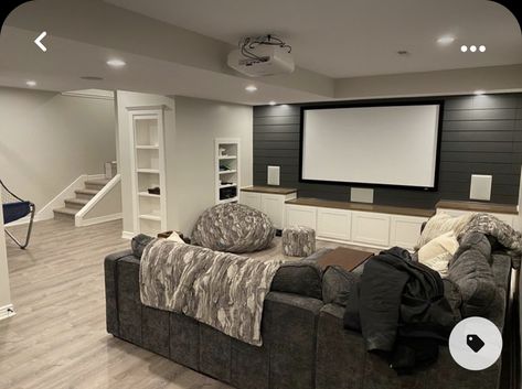 Walk Out Basement Family Room Ideas, Downstairs Room Ideas Basements, Tv Room Basement Ideas, Theater Built Ins, Basement Remodel Built Ins, Tv In Basement Ideas, Basement Hang Out Space, Tv Room In Basement, Basement Built Ins With Projector