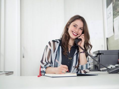 Medical Office Photoshoot Ideas, Receptionist Photography, Receptionist Photoshoot, Women In Office Photography, People In Office Photography, Virtual Receptionist, Angry Customer, Office Hacks, Decision Tree