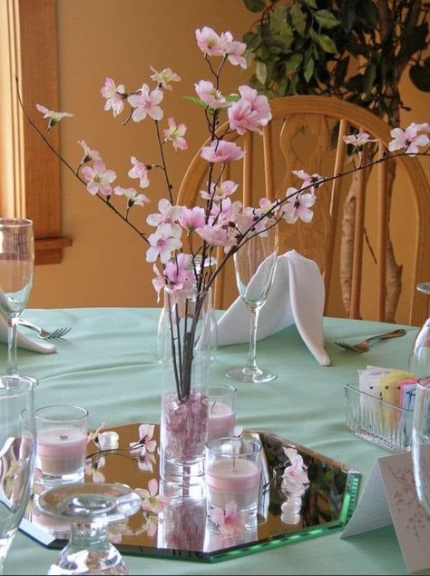 Cherry Blossom Wedding Centerpieces, Awesome Wedding Ideas, Cherry Blossom Centerpiece, Cherry Blossom Wedding Theme, Cherry Blossom Party, Sakura Wedding, Cherry Blossom Theme, Cherry Blossom Wedding, Japanese Wedding